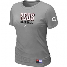 MLB Women's Cincinnati Reds Nike Practice T-Shirt - Grey