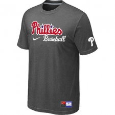 MLB Men's Philadelphia Phillies Nike Practice T-Shirt - Dark Grey