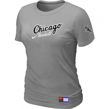 MLB Women's Chicago White Sox Nike Practice T-Shirt - Grey