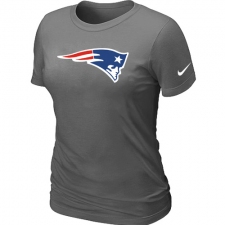 Nike New England Patriots Women's Legend Logo Dri-FIT NFL T-Shirt - Dark Grey